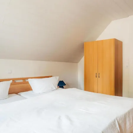 Apartment Ferienwohnung Tristan - *